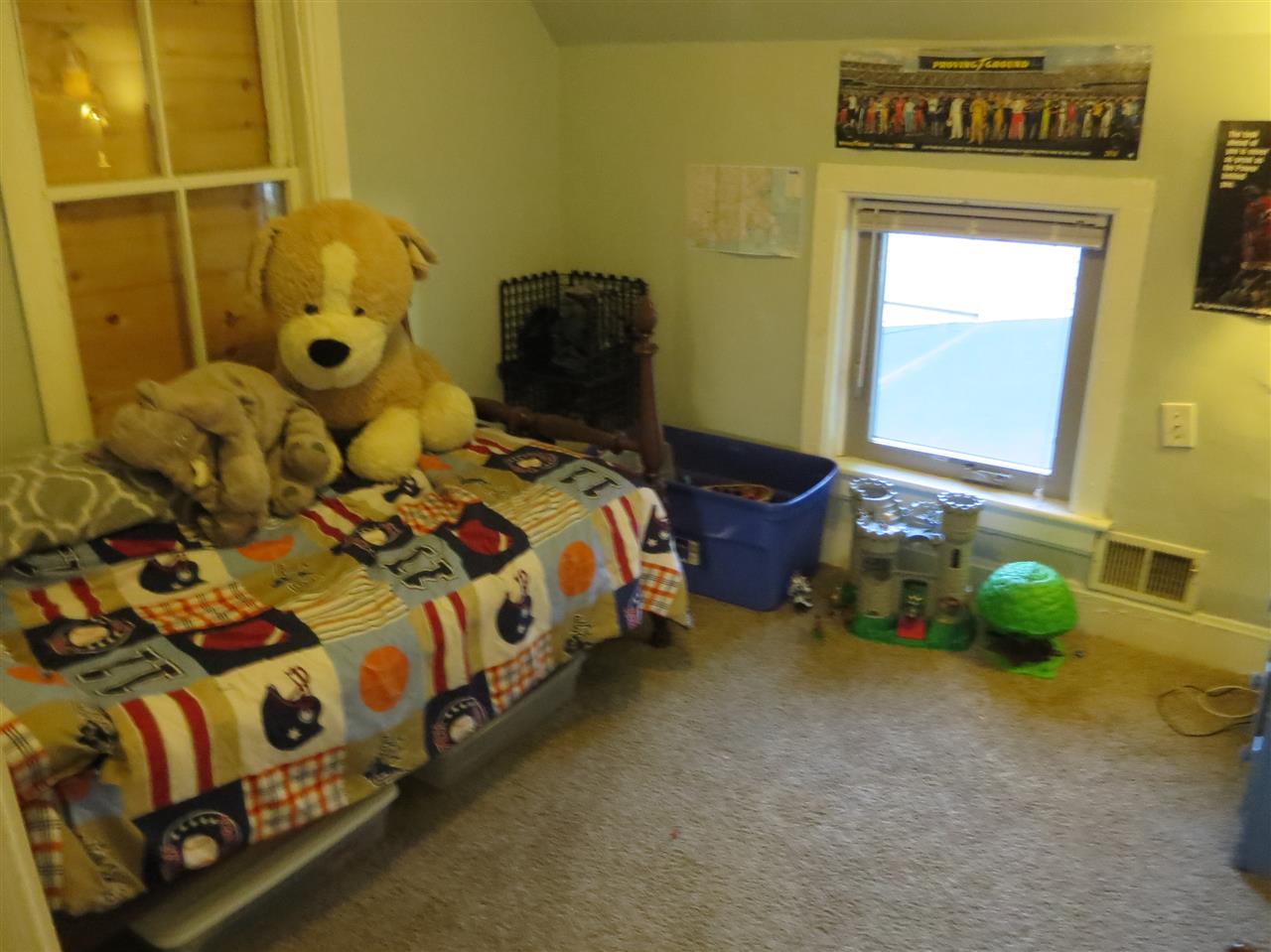 7 Division Place Bennington, VT 05201 - Photo 23 of 34 Gallery Image 23
