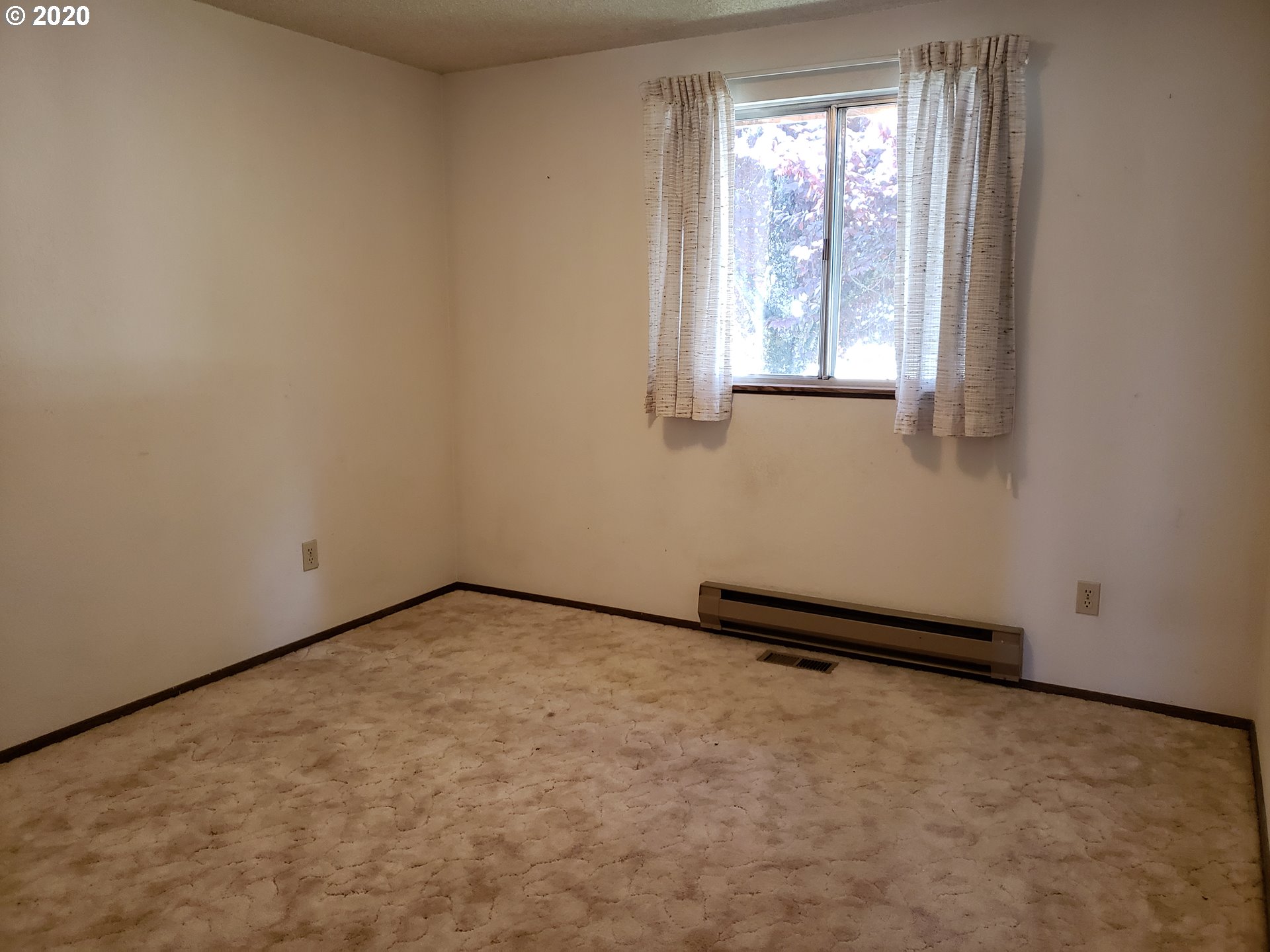 701 Penny Lane Riddle, OR 97469 - Photo 15 of 22