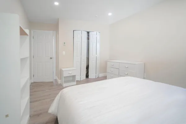 $2,800 | 75 Presidential Drive, Unit 4, Quincy, MA 02169