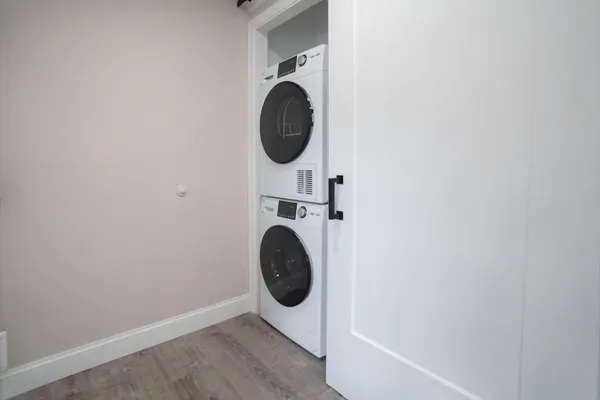 $2,800 | 75 Presidential Drive, Unit 4, Quincy, MA 02169