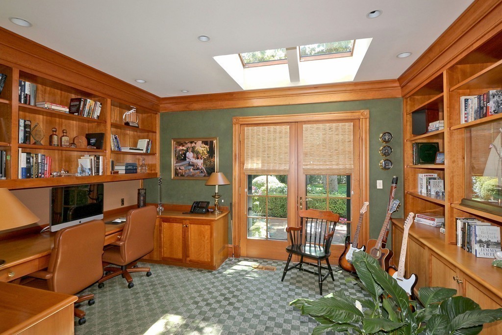 101 Plain Road Wayland, MA 01778 - Photo 14 of 28