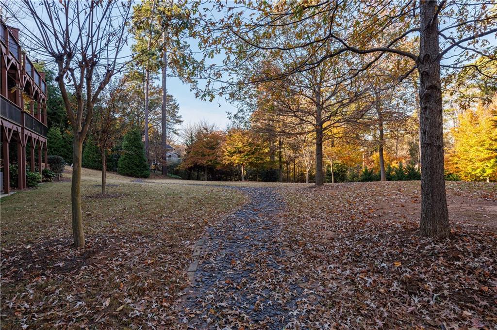 2002 Raven Way Atlanta, GA 30341 - Photo 19 of 27