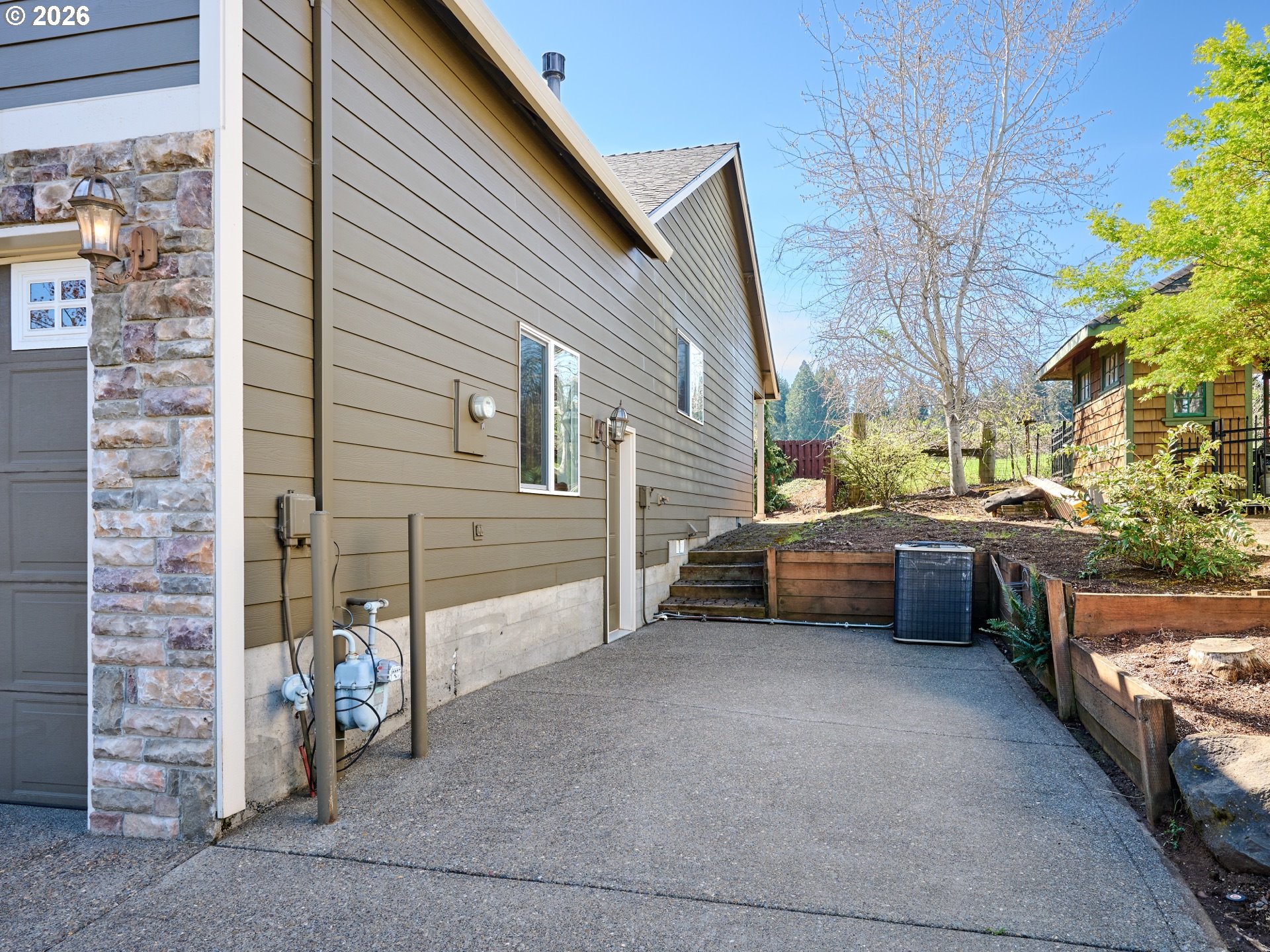 111 Breyonna Way Silverton, OR 97381 - Photo 28 of 36