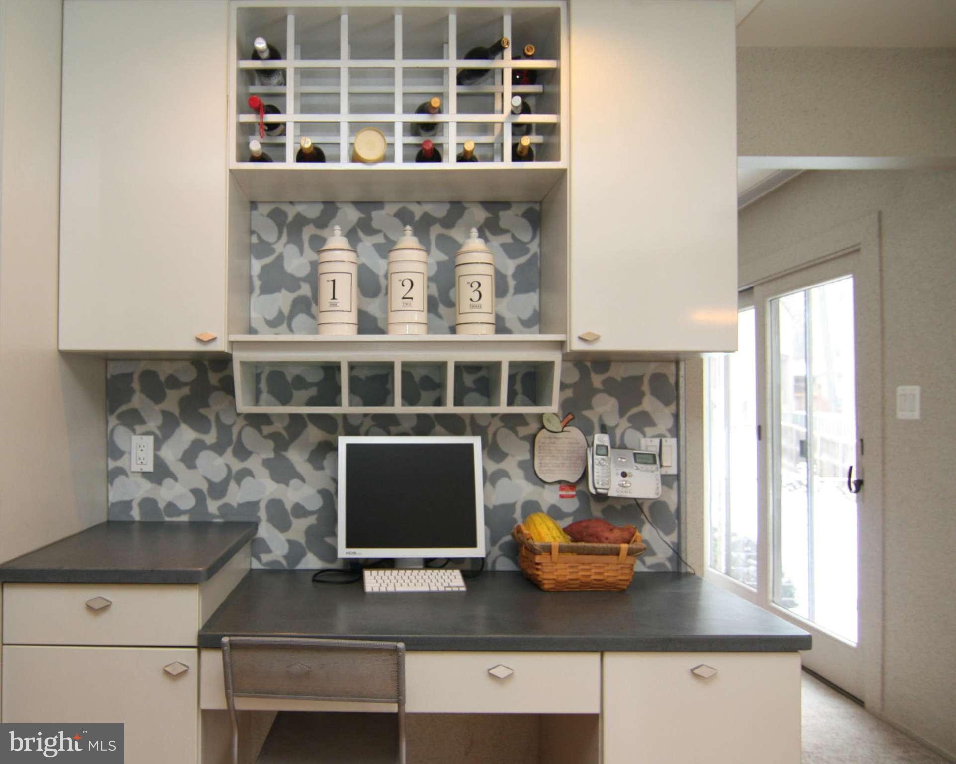 9313 Friars Road Bethesda, MD 20817 - Photo 10 of 30 Kitchen