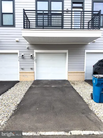 a view of a back yard of the house