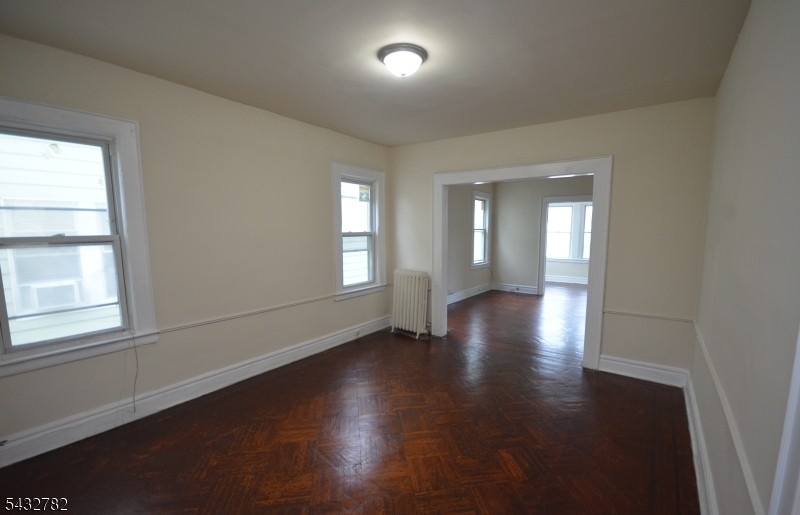30 Goodwin Avenue Newark, NJ 07112 - Photo 6 of 11