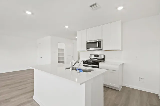 $305,990 | 4508 Nevada Fls Drive, Conroe, TX 77303