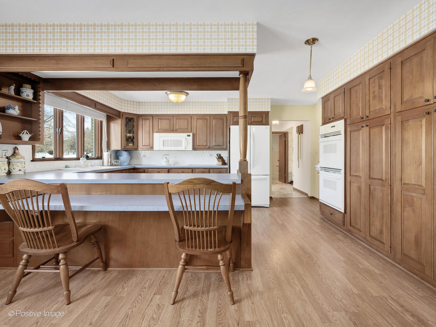 28W472 Cape Avenue West Chicago, IL 60185 - Photo 11 of 33