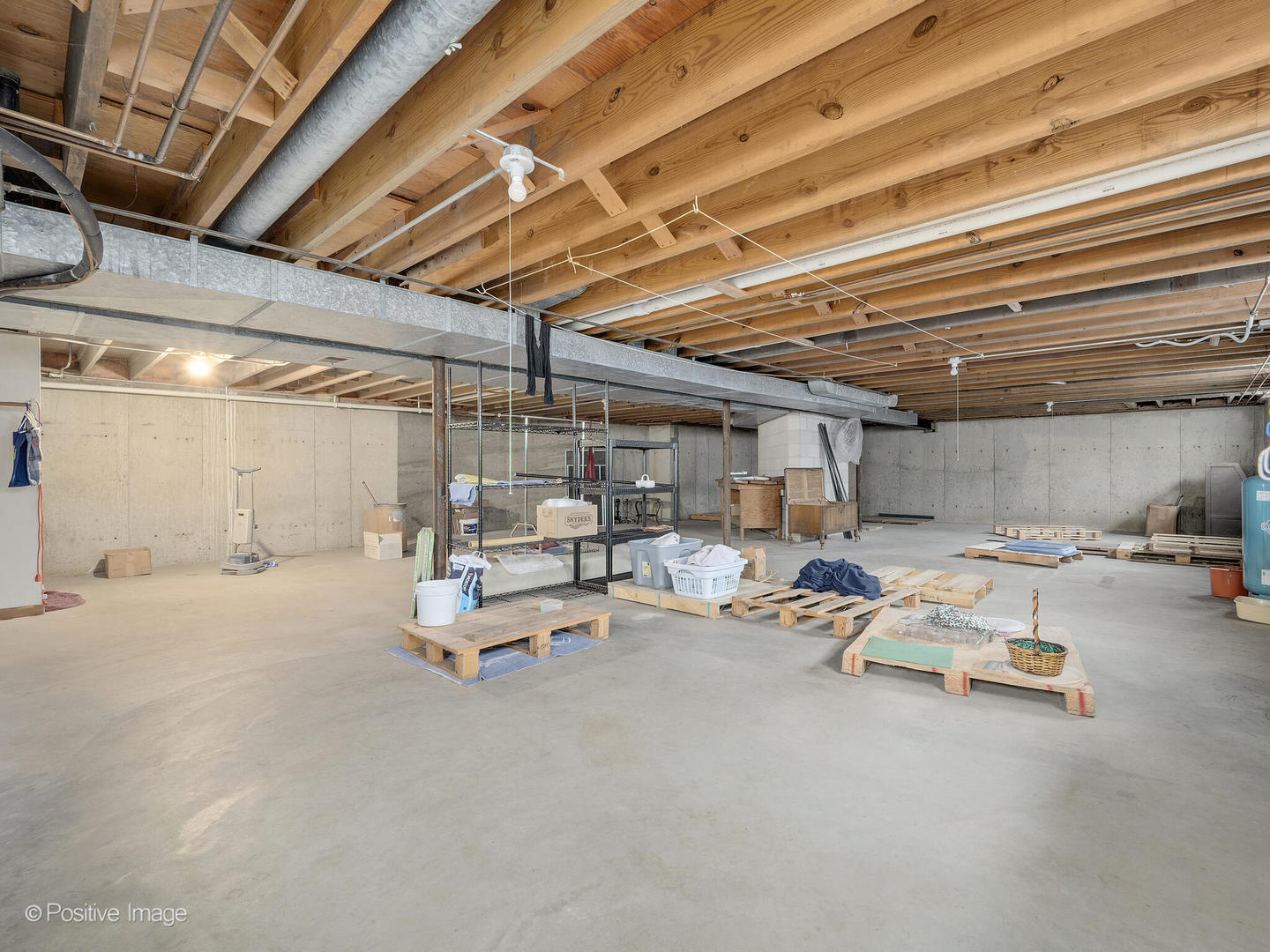 28W472 Cape Avenue West Chicago, IL 60185 - Photo 25 of 33