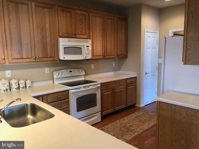 1631 Boxwood Road Garnet Valley, PA 19060 - Photo 6 of 18