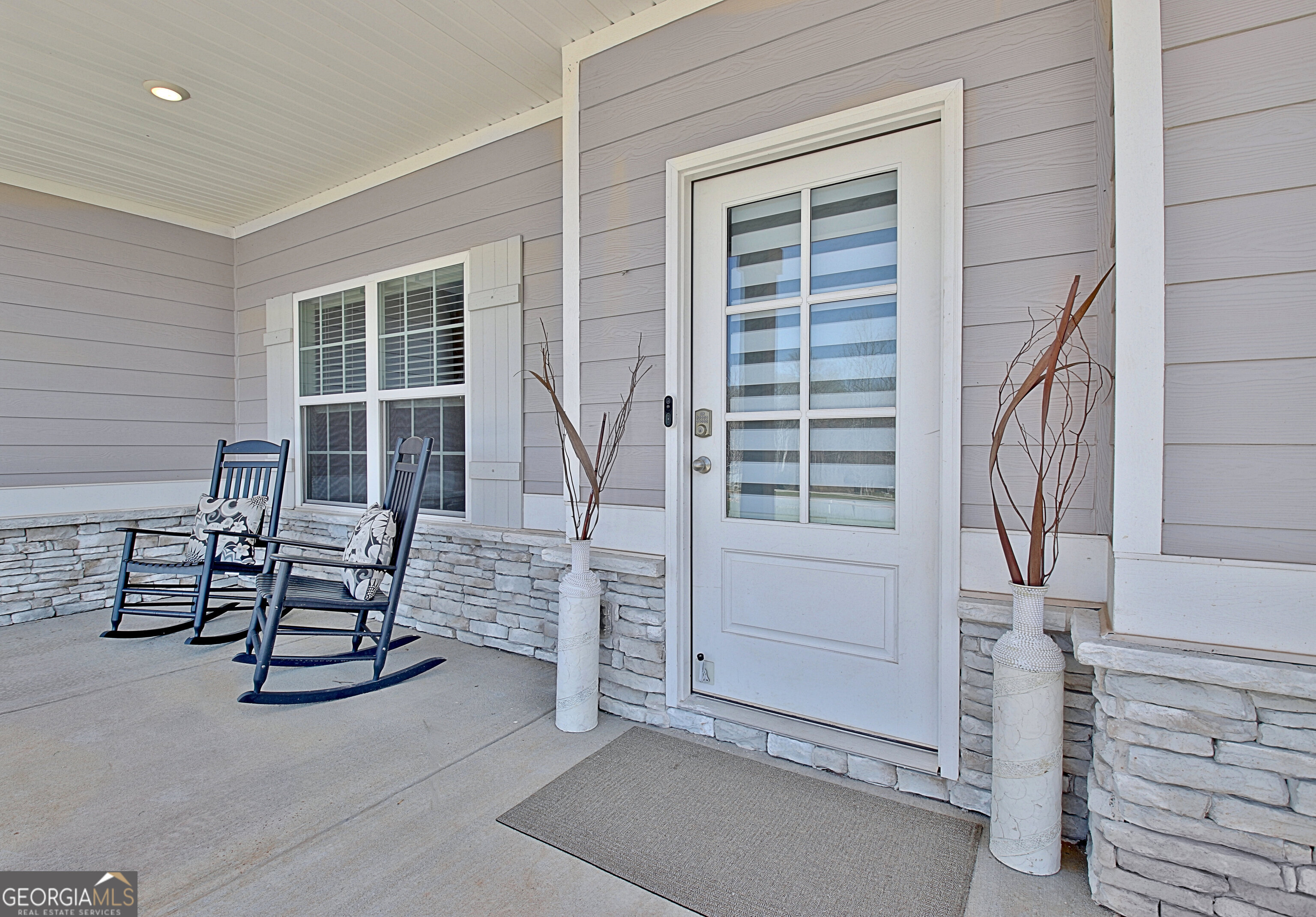 39 Winifred Way Senoia, GA 30276 - Photo 5 of 73