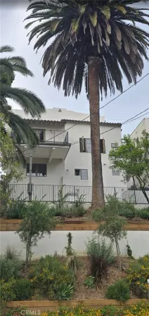 $4,750 | 3815 Tracy Street, Los Angeles, CA 90027