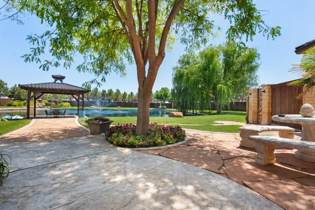 $1,835,000 | 201 Duval Drive, Levelland, TX 79336