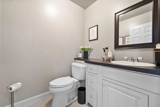 $1,835,000 | 201 Duval Drive, Levelland, TX 79336