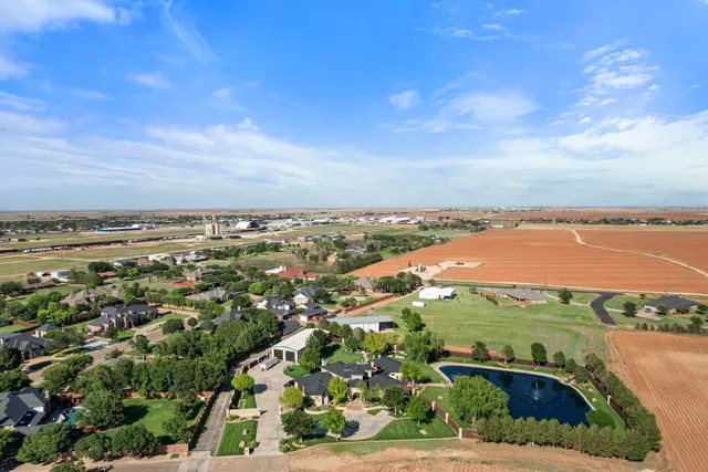 $1,835,000 | 201 Duval Drive, Levelland, TX 79336