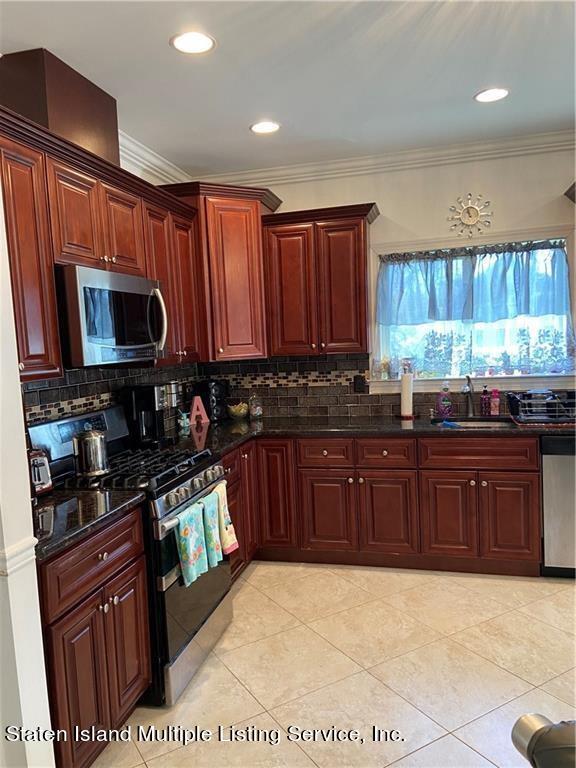 5316 Arthur Kill Road Staten Island, NY 10307 - Photo 12 of 50 GetMedia-11