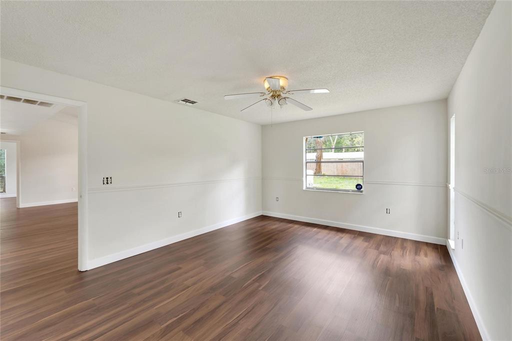 502 Euclid Avenue Seffner, FL 33584 - Photo 21 of 35