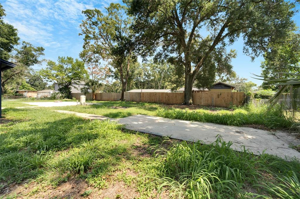 502 Euclid Avenue Seffner, FL 33584 - Photo 27 of 35