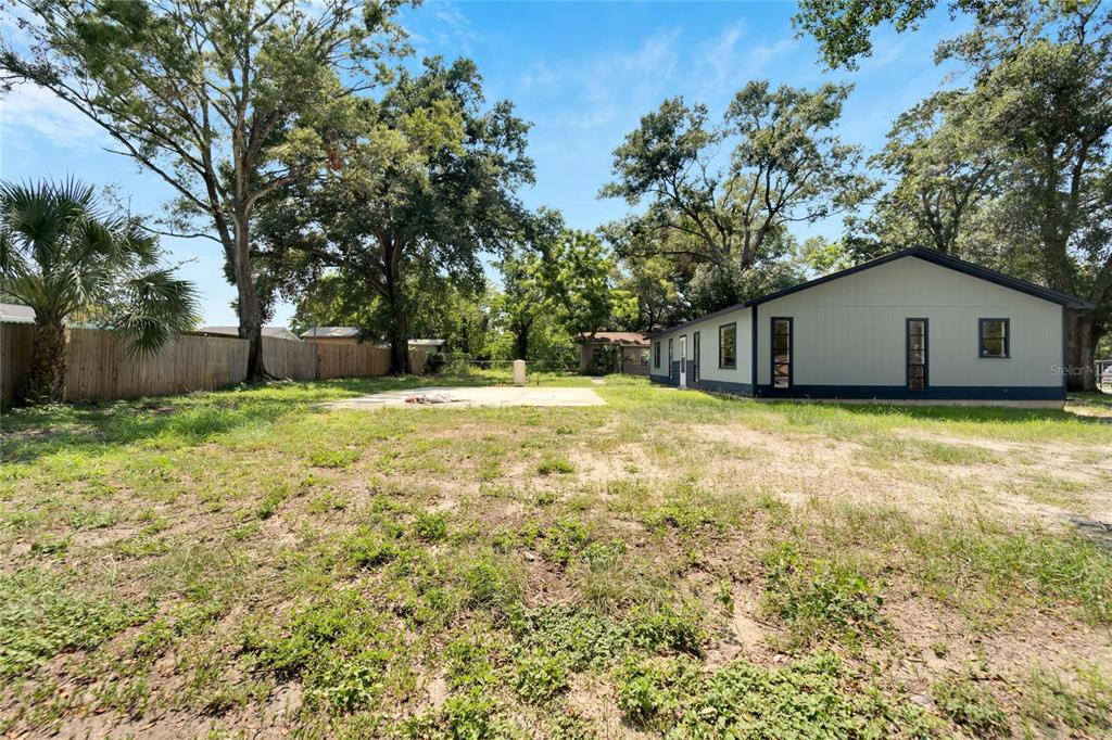 502 Euclid Avenue Seffner, FL 33584 - Photo 30 of 35
