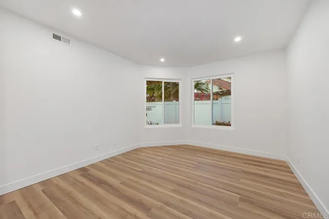 $1,249,000 | 5085 Siros Way, Oceanside, CA 92056