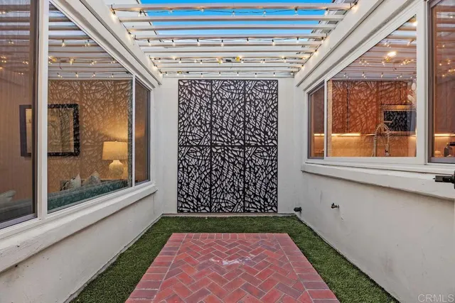 $1,249,000 | 5085 Siros Way, Oceanside, CA 92056