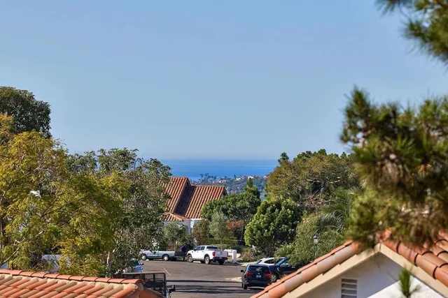 $1,249,000 | 5085 Siros Way, Oceanside, CA 92056