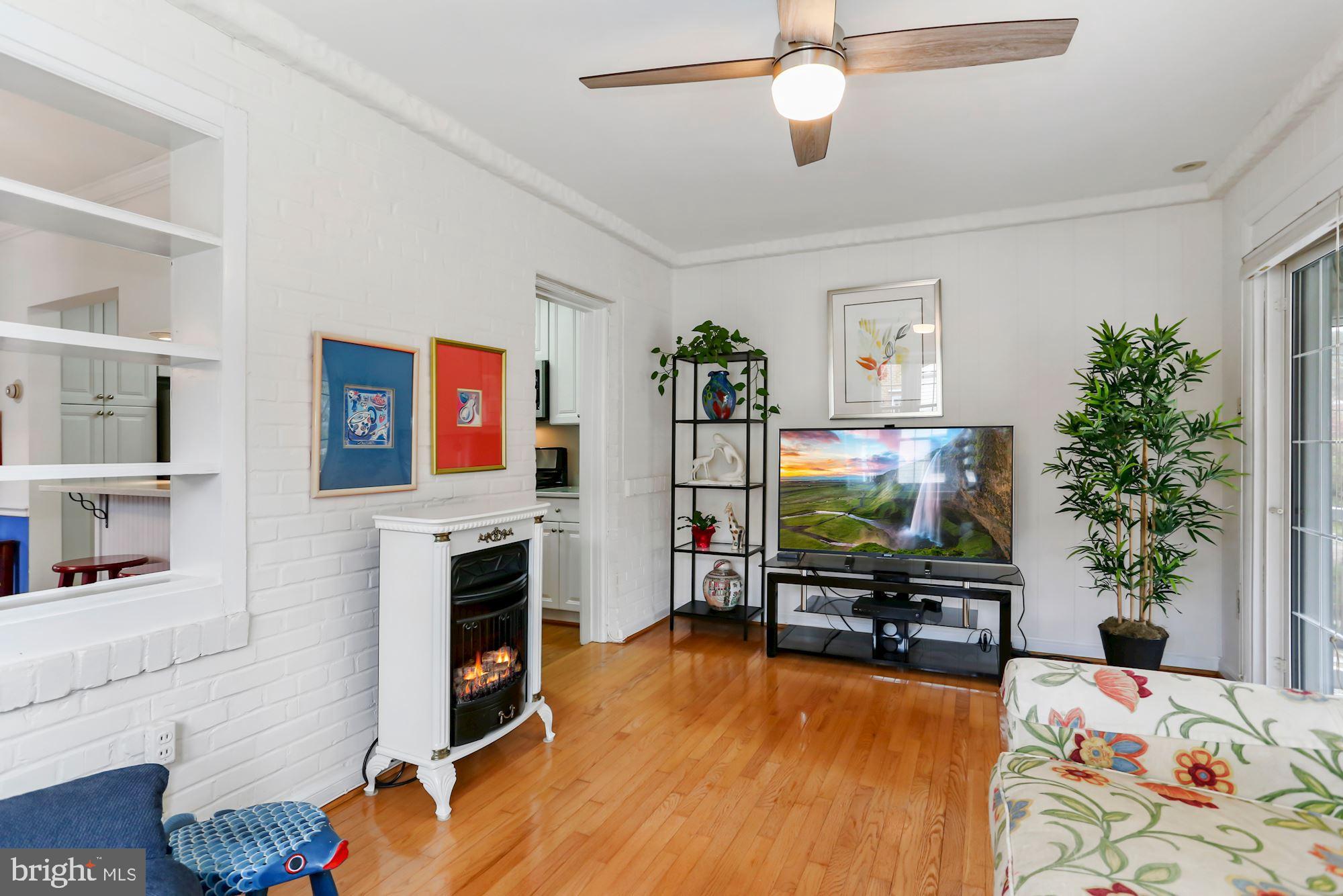 3 East Maple Street Alexandria, VA 22301 - Photo 15 of 59