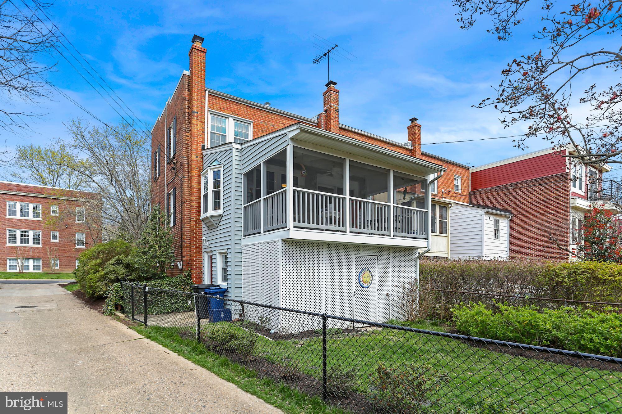 3 East Maple Street Alexandria, VA 22301 - Photo 32 of 59