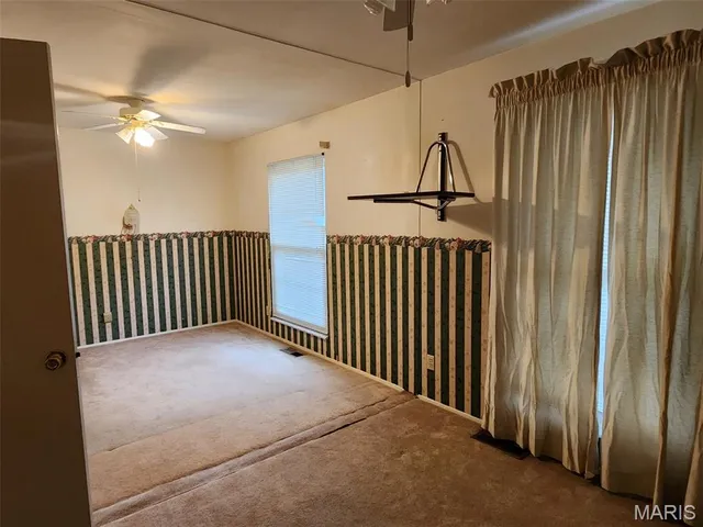 $225,500 | 218 John Street, Troy, MO 63379