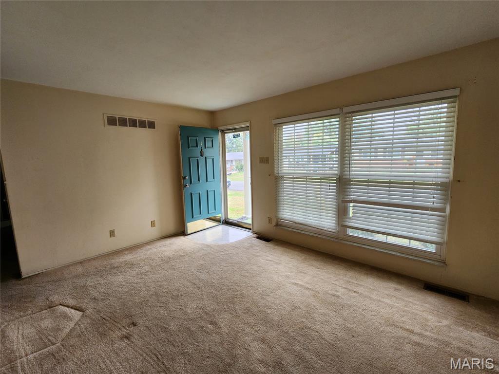 218 John Street Troy, MO 63379 - Photo 7 of 31