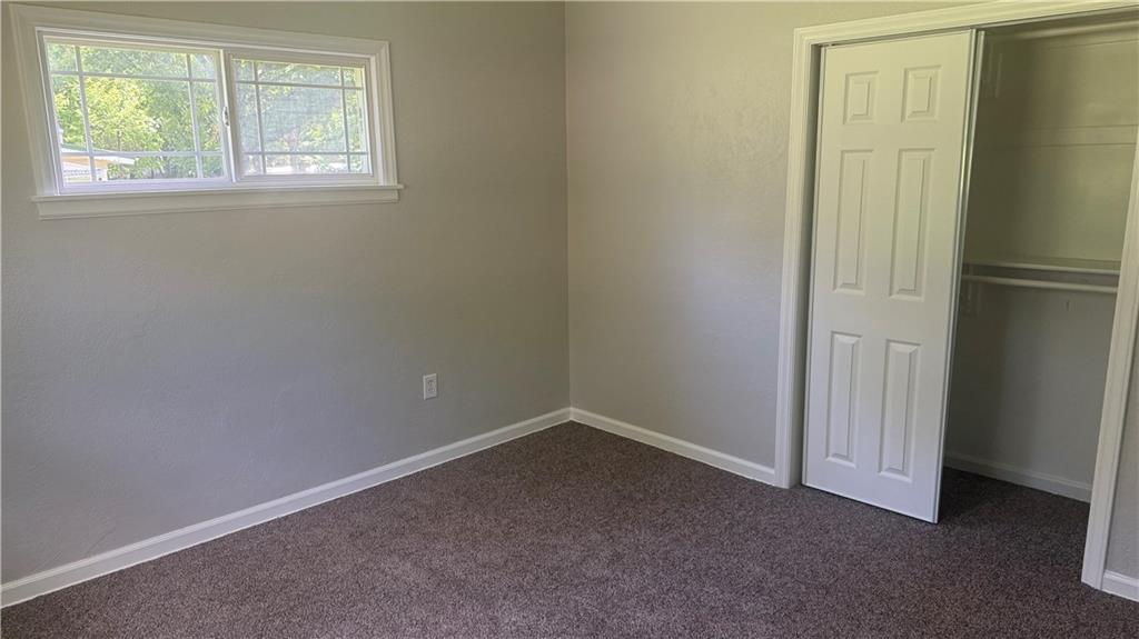 809 Anderson Street Warrensburg, MO 64093 - Photo 12 of 13