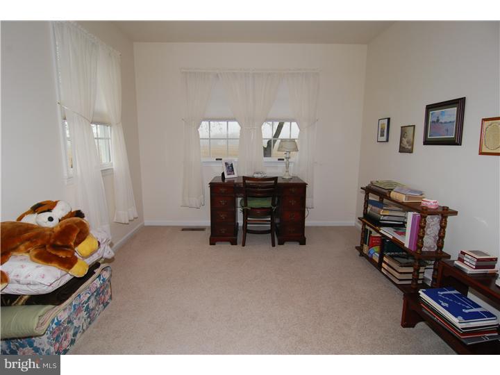 2900 Duffield Lane Sinking Spring, PA 19608 - Photo 17 of 24 Bedroom - Main