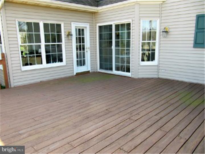 2900 Duffield Lane Sinking Spring, PA 19608 - Photo 3 of 24 Deck