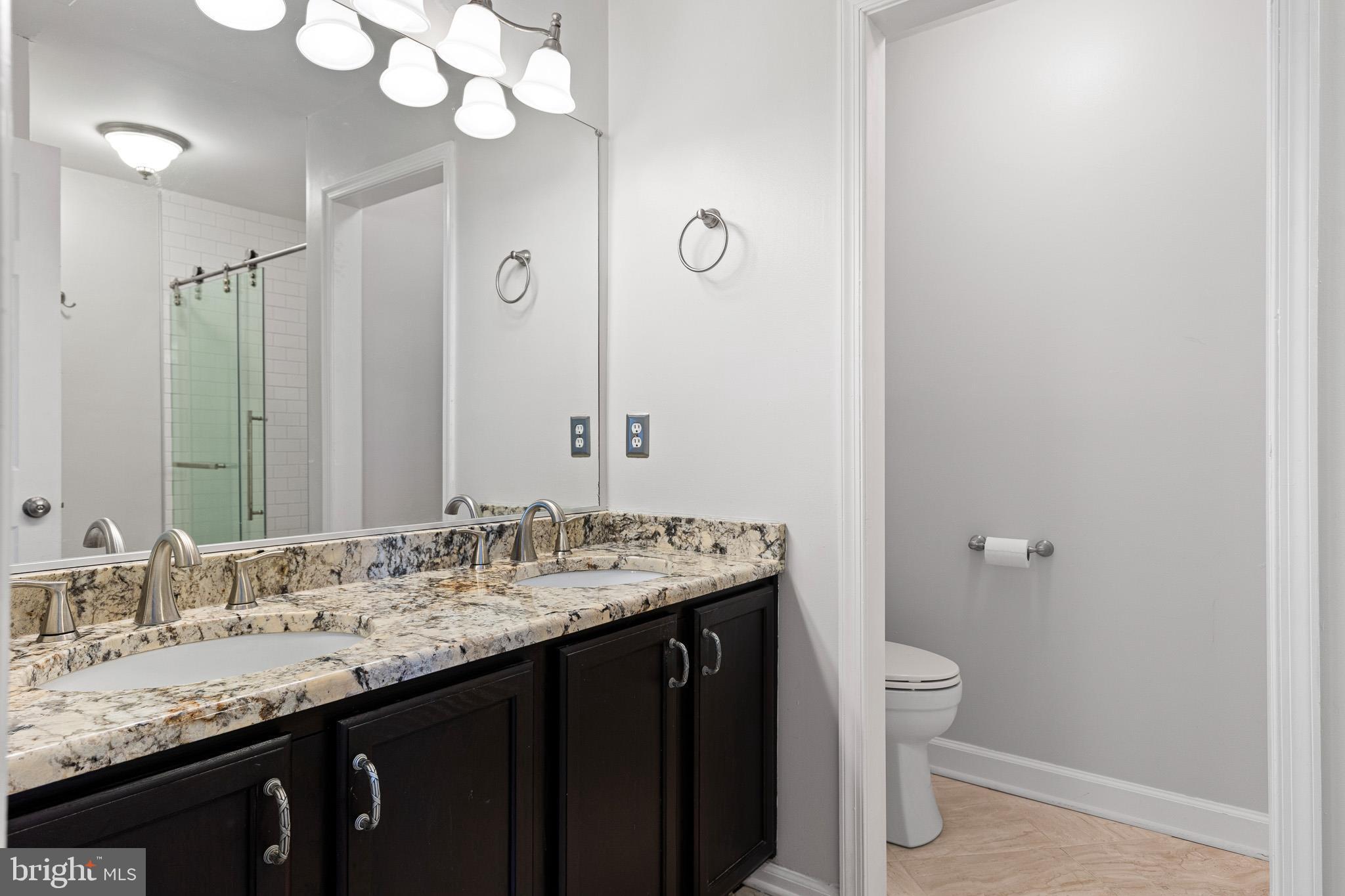 180 Darling Street Newark, DE 19702 - Photo 13 of 21 Primary bath double vanity