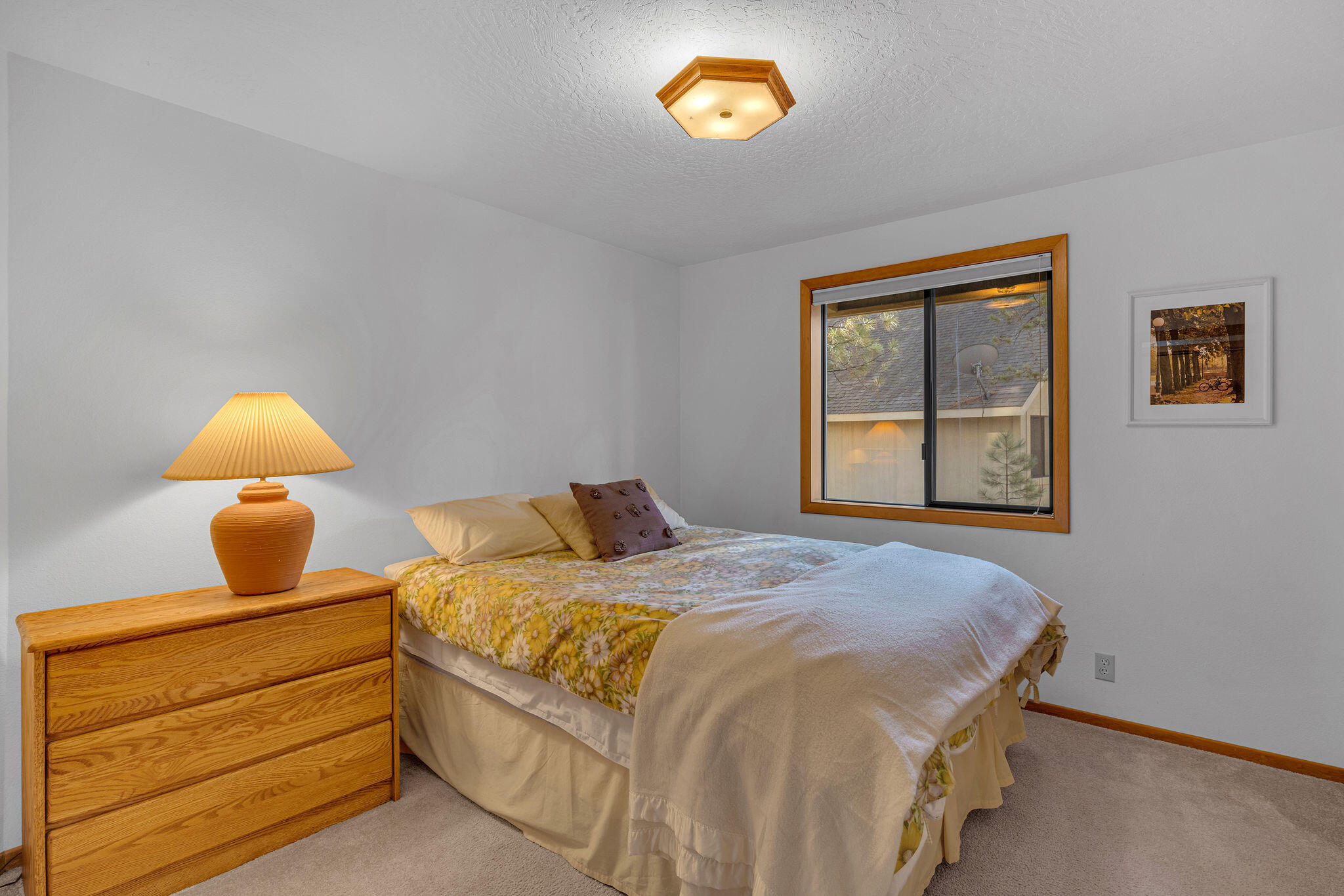 58035 Kinglet Road, Unit 16 Bend, OR 97707 - Photo 38 of 53