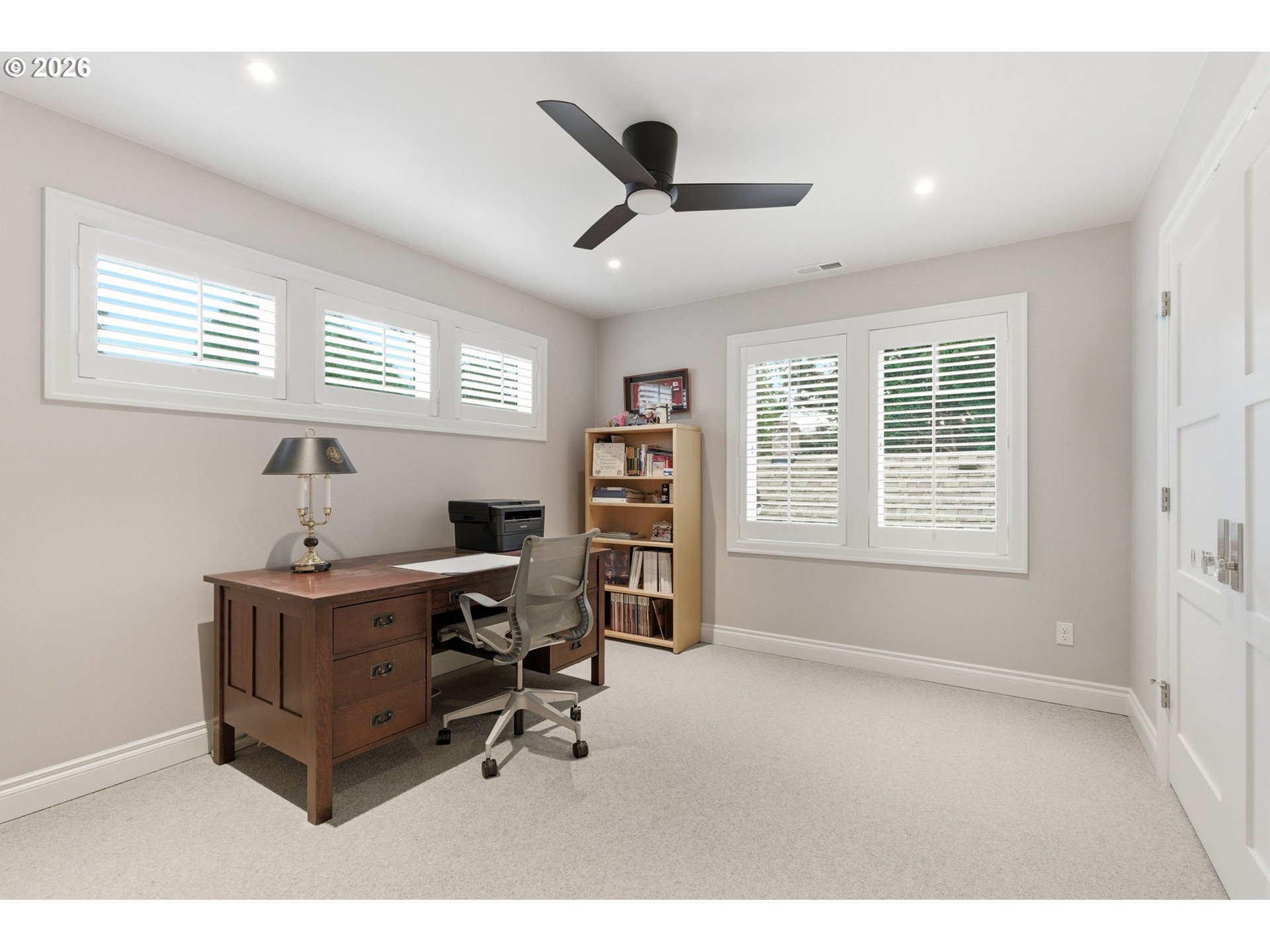 330 6th Street Lake Oswego, OR 97034 - Photo 36 of 48 a workspace with furniture and windows
