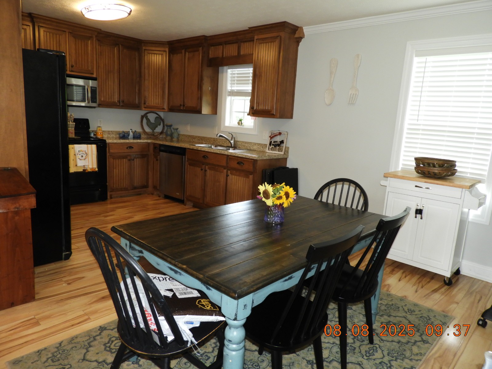202 Desperado Avenue Pulaski, TN 38478 - Photo 20 of 35 a view of a dining room with furniture and wooden floor
