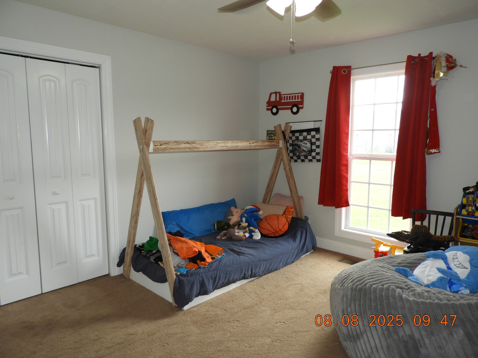 202 Desperado Avenue Pulaski, TN 38478 - Photo 30 of 35 a bedroom with furniture and a window