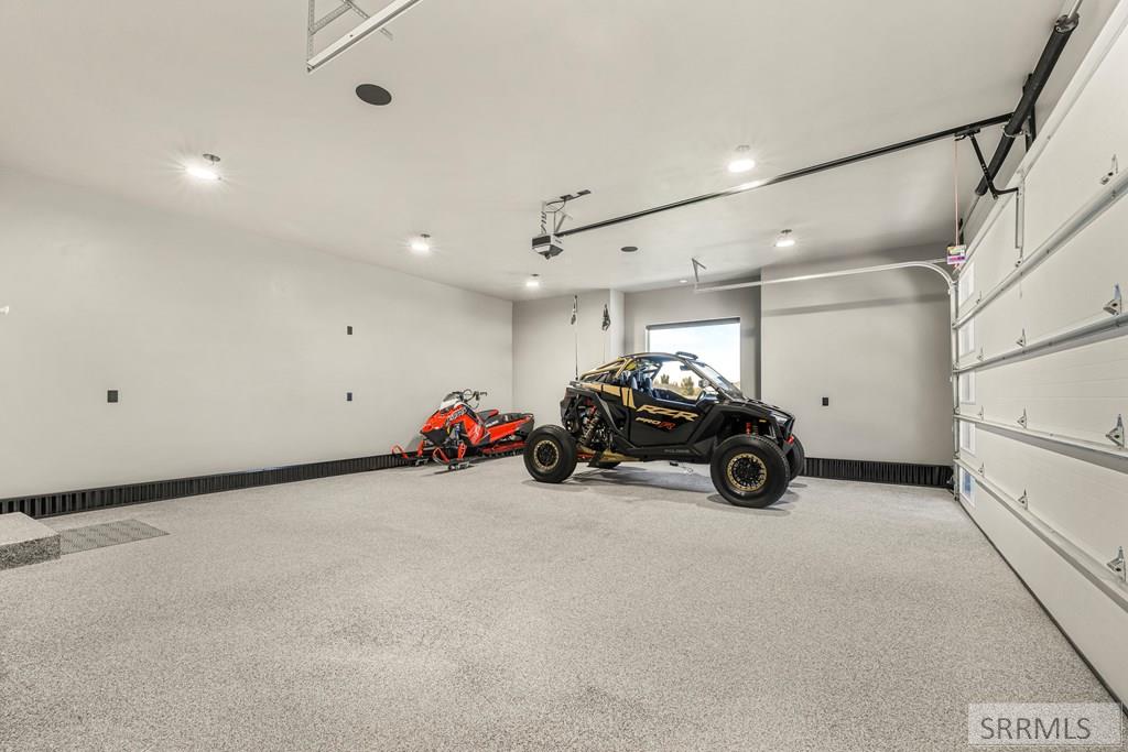 4109 East 218 North Rigby, ID 83442 - Photo 40 of 63 Garage