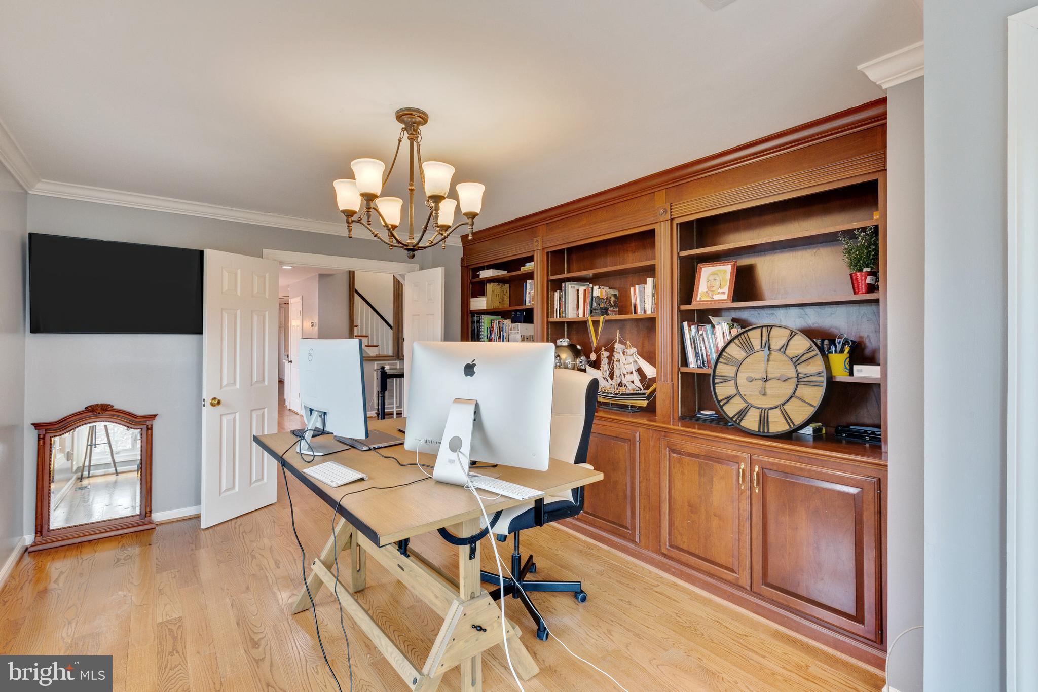 13528 Potomac Riding Lane Rockville, MD 20850 - Photo 19 of 80