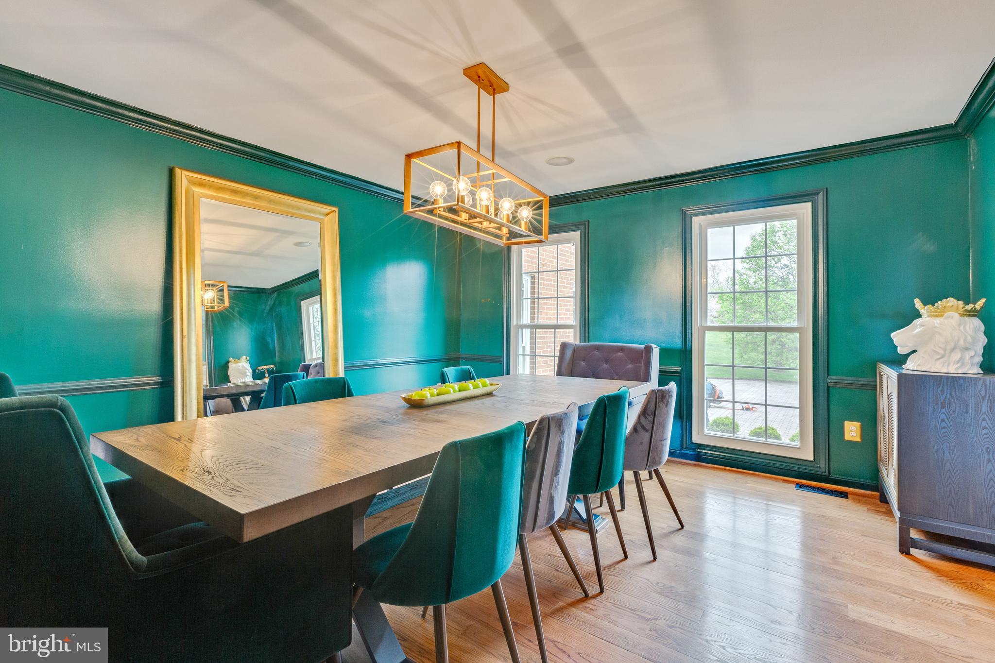 13528 Potomac Riding Lane Rockville, MD 20850 - Photo 28 of 80 Dining Room