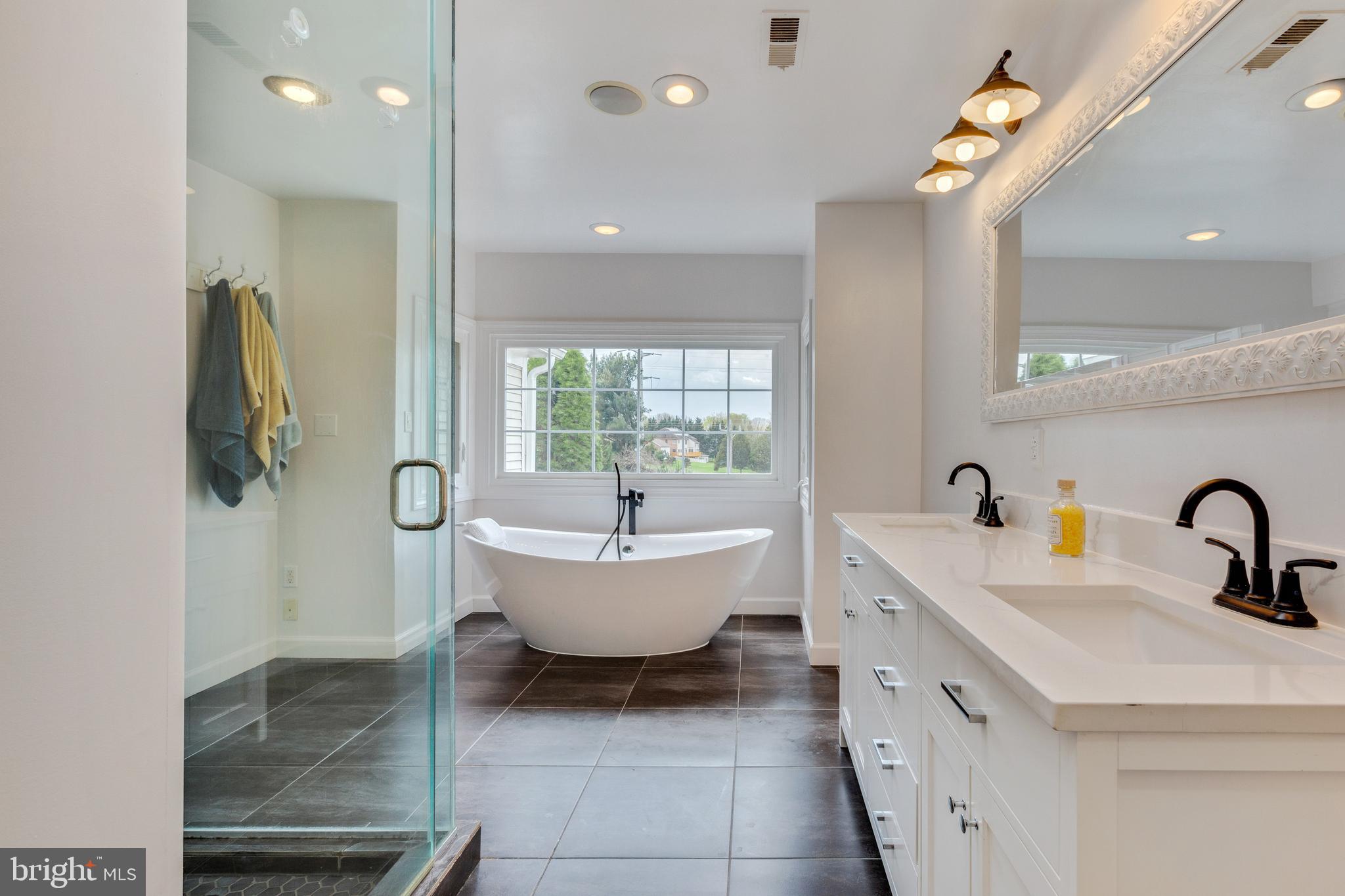 13528 Potomac Riding Lane Rockville, MD 20850 - Photo 36 of 80