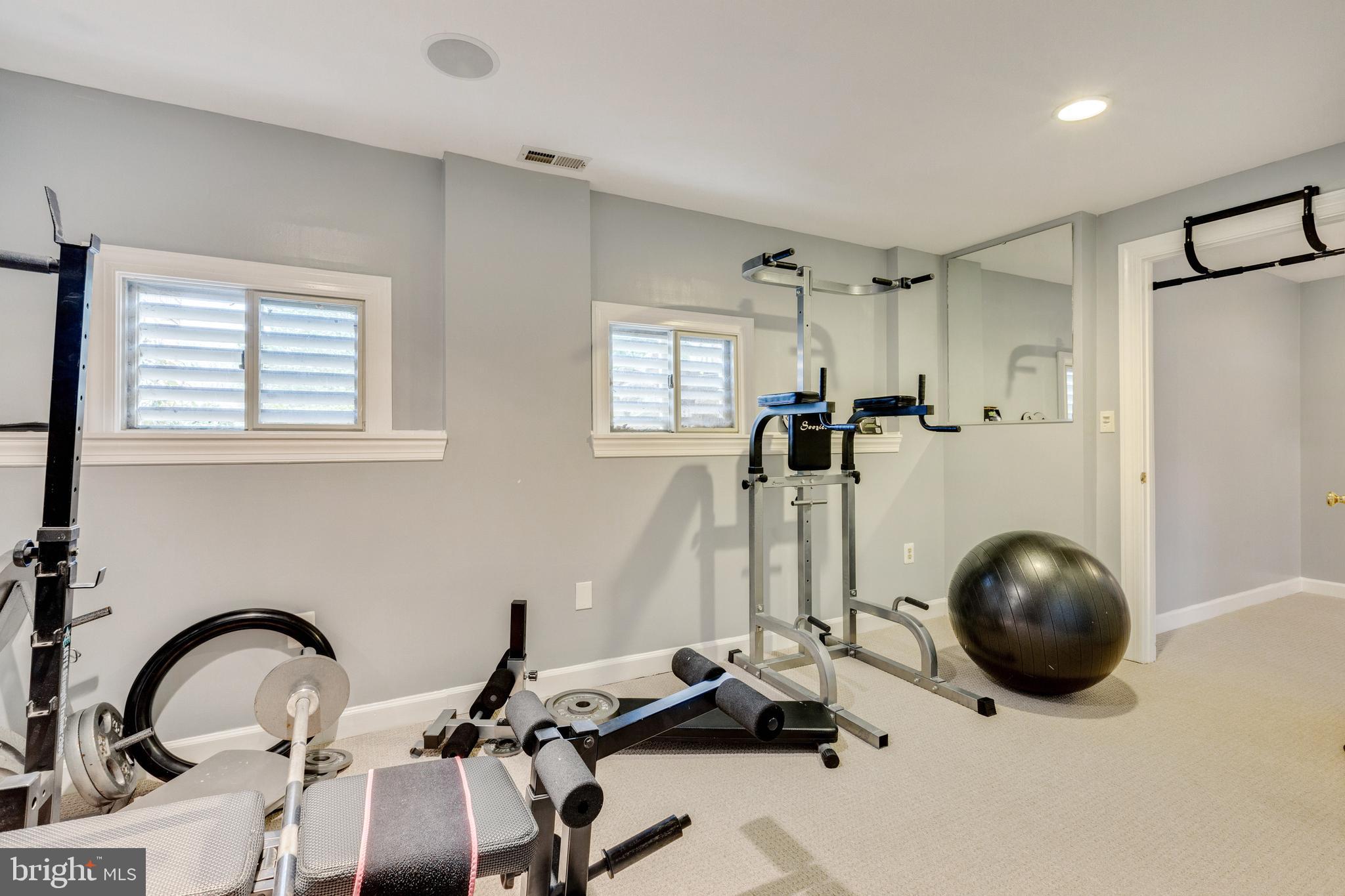 13528 Potomac Riding Lane Rockville, MD 20850 - Photo 55 of 80