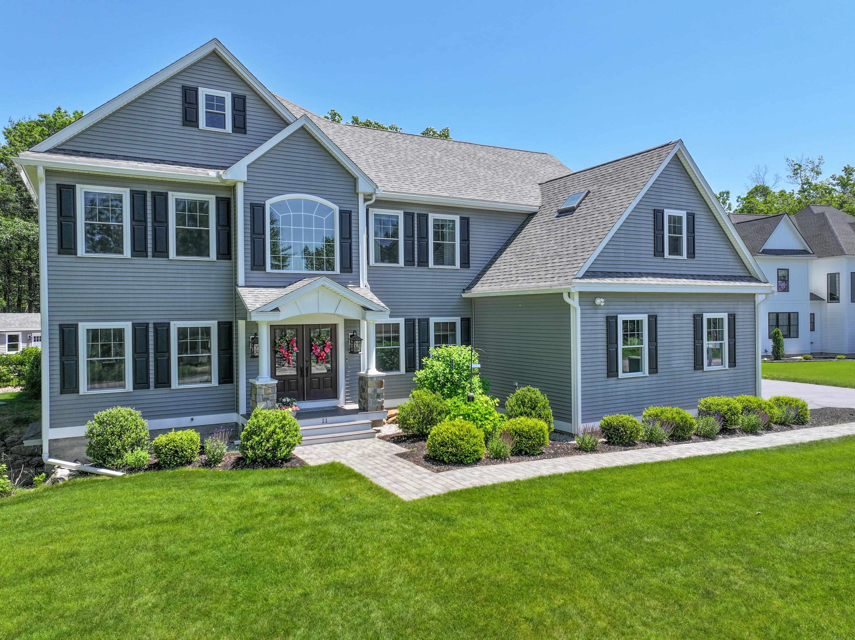 11 Highclere Road Windham, NH 03087 - Photo 1 of 40