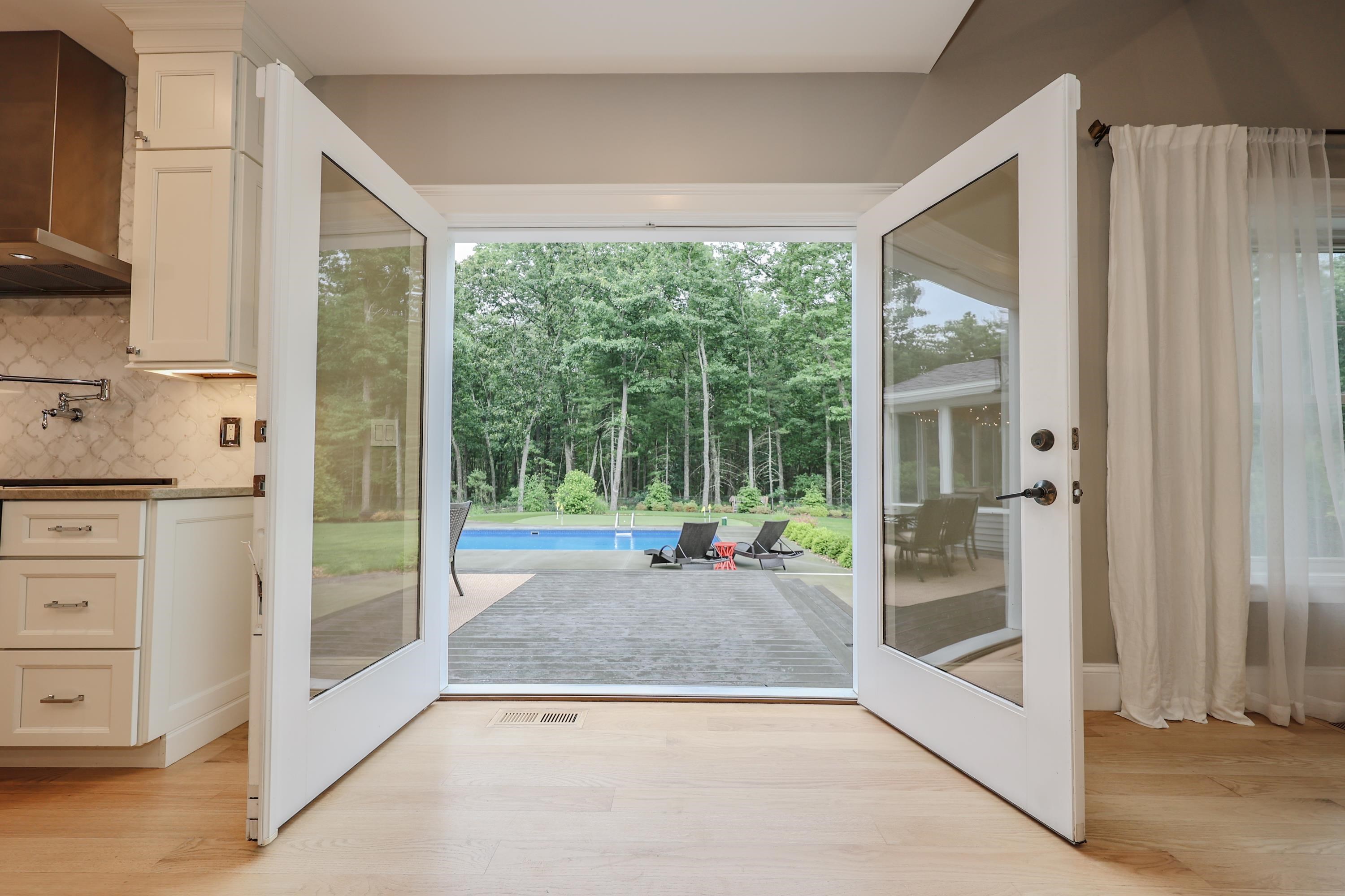 11 Highclere Road Windham, NH 03087 - Photo 6 of 40