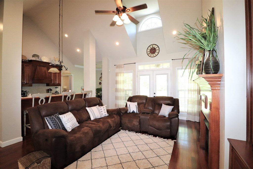 943 Marie Prince Road Nashville, GA 31639 - Photo 7 of 29 Gallery Image 7
