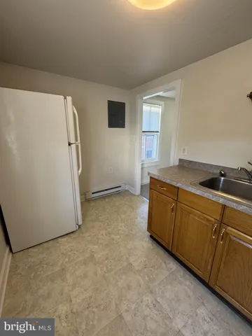 $1,200 | 412 Goldsborough Street, Unit B, Easton, MD 21601