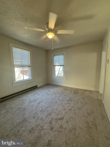 $1,200 | 412 Goldsborough Street, Unit B, Easton, MD 21601