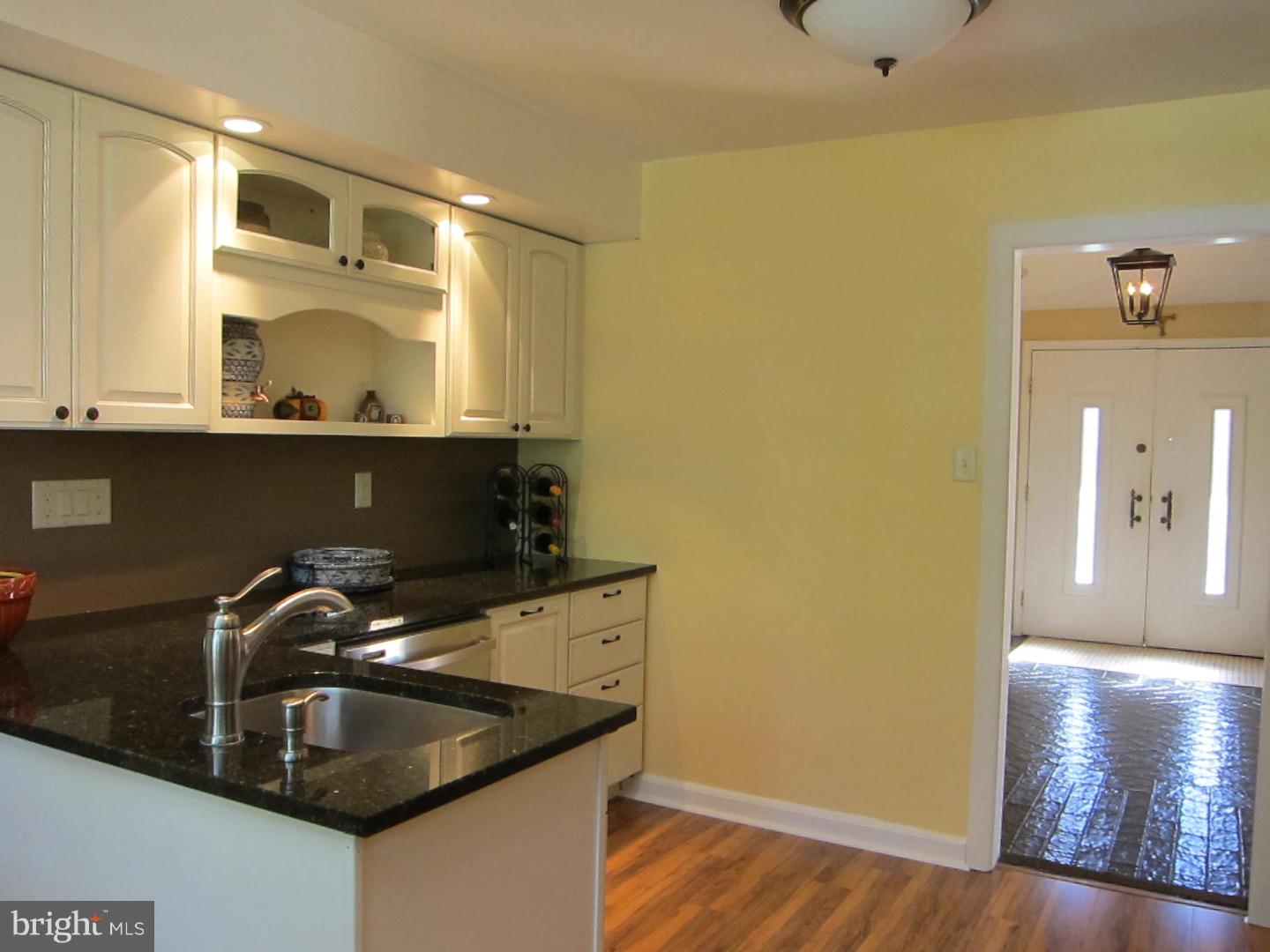 26 Rotterdam Road West Holland, PA 18966 - Photo 5 of 25 Kitchen