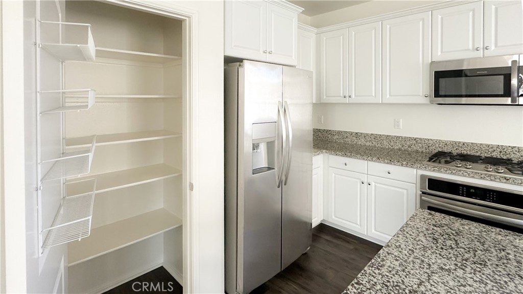 42688 Azure Street Temecula, CA 92592 - Photo 11 of 46